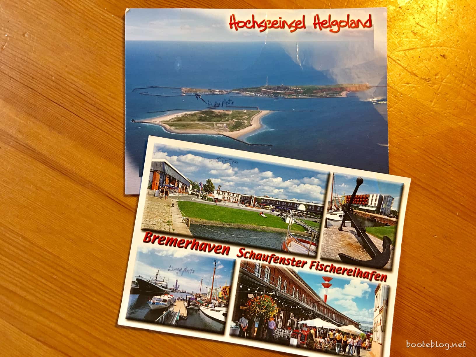 Till schickt mir Postkarten von Helgoland und aus Bremerhaven