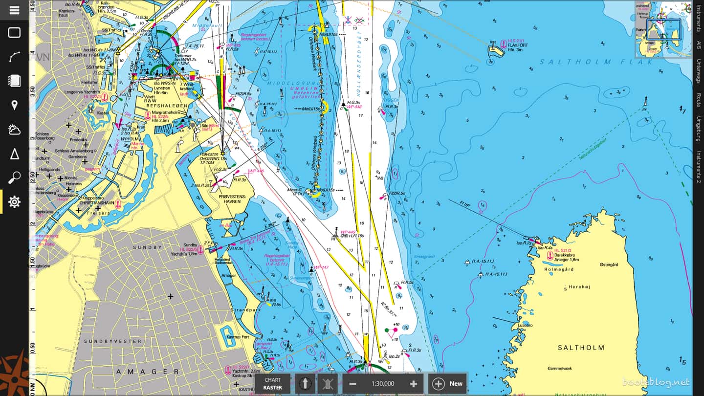 Das Fahrwasser vor Kopenhagen in Richtung Süden. Der rote Strich ist unser Track. (Screenshot aus Coastal Explorer mit NV Charts Karte).